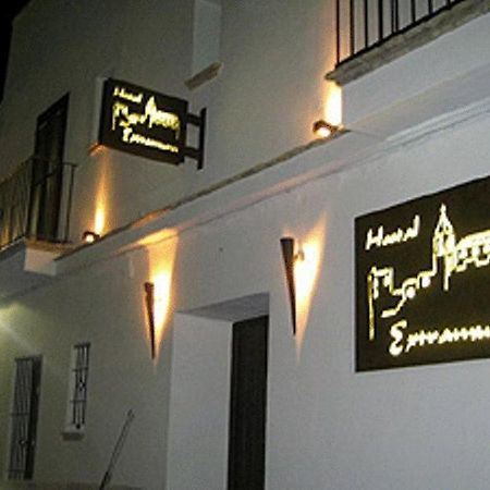 Hostal Extramuros Кониль-де-ла-Фронтера Экстерьер фото