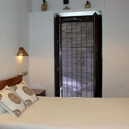 Hostal Extramuros Кониль-де-ла-Фронтера Экстерьер фото