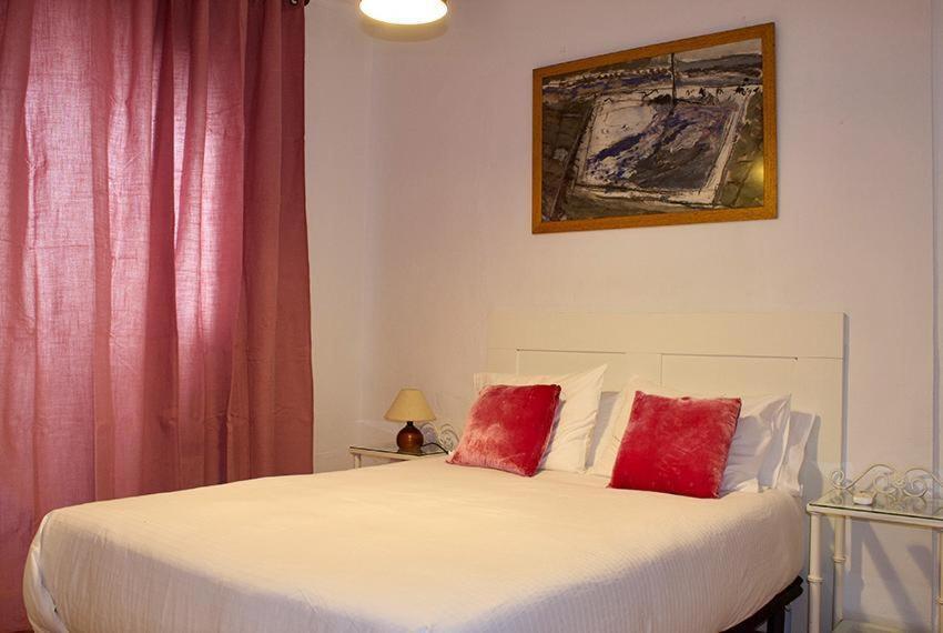 Hostal Extramuros Кониль-де-ла-Фронтера Экстерьер фото