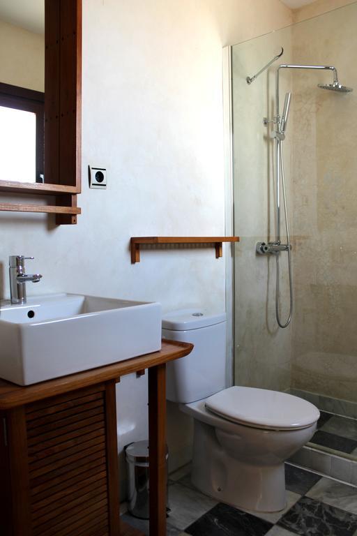 Hostal Extramuros Кониль-де-ла-Фронтера Экстерьер фото