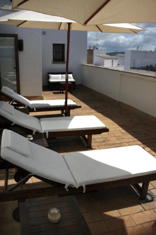 Hostal Extramuros Кониль-де-ла-Фронтера Экстерьер фото