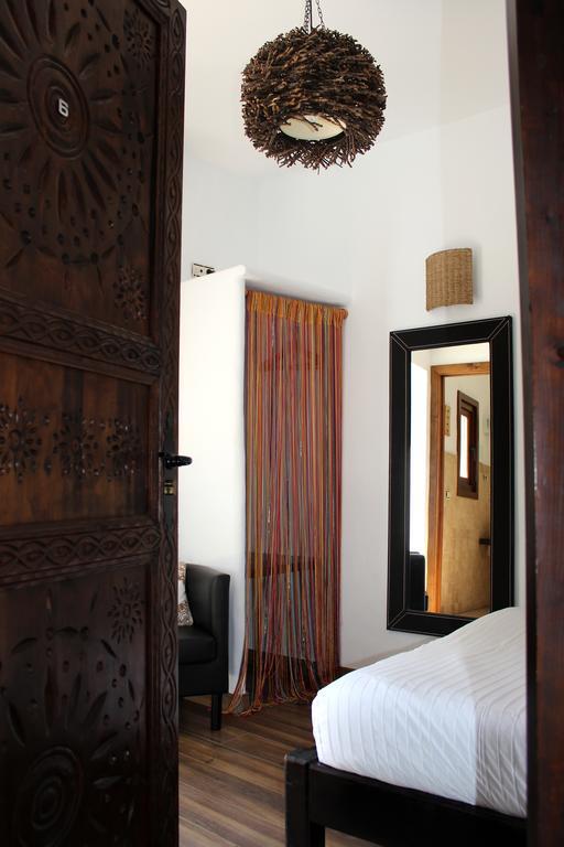 Hostal Extramuros Кониль-де-ла-Фронтера Экстерьер фото